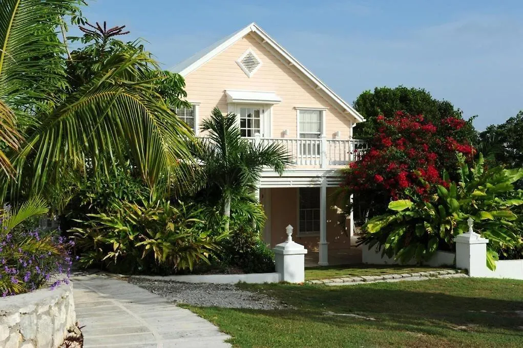 Peach House Upstairs Villa Governor's Harbour